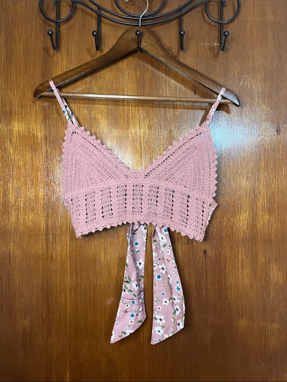 SHEIN Dusty Pink Crochet Tie-Back Halter Top